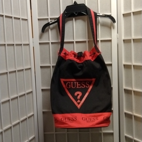Guess Duffle Bucket Bag - Picture 3 of 13